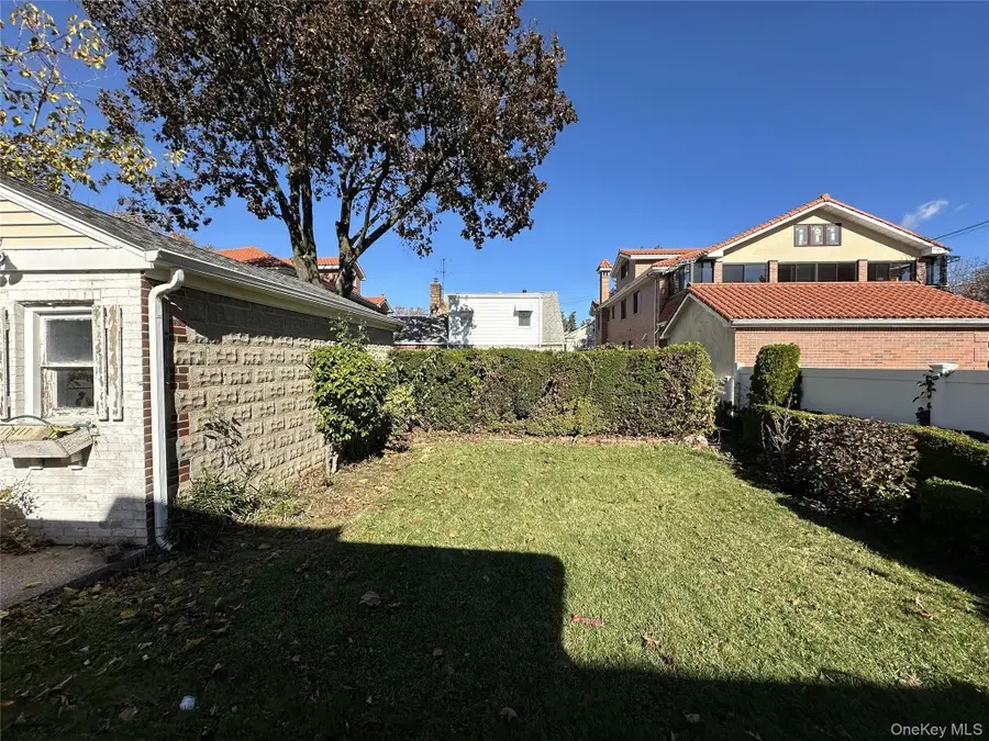 151-77 20th Avenue, Whitestone, NY 11357 - Image #2