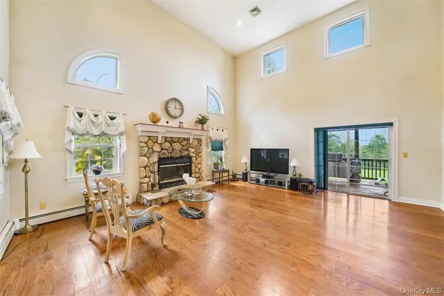 2 Bruyn Avenue, Pine Bush, NY 12566 - Image #3