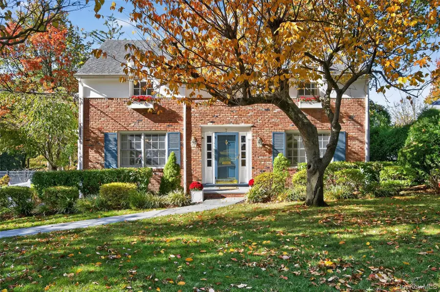 7 Shore Road, Manhasset, NY 11030 - Image #3