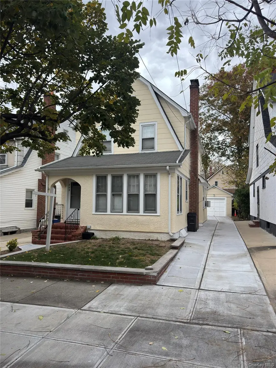 109-15 200th Street, Saint Albans, NY 11412 - Image #2