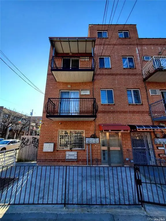 87-86 52nd Avenue, Elmhurst, NY 11373