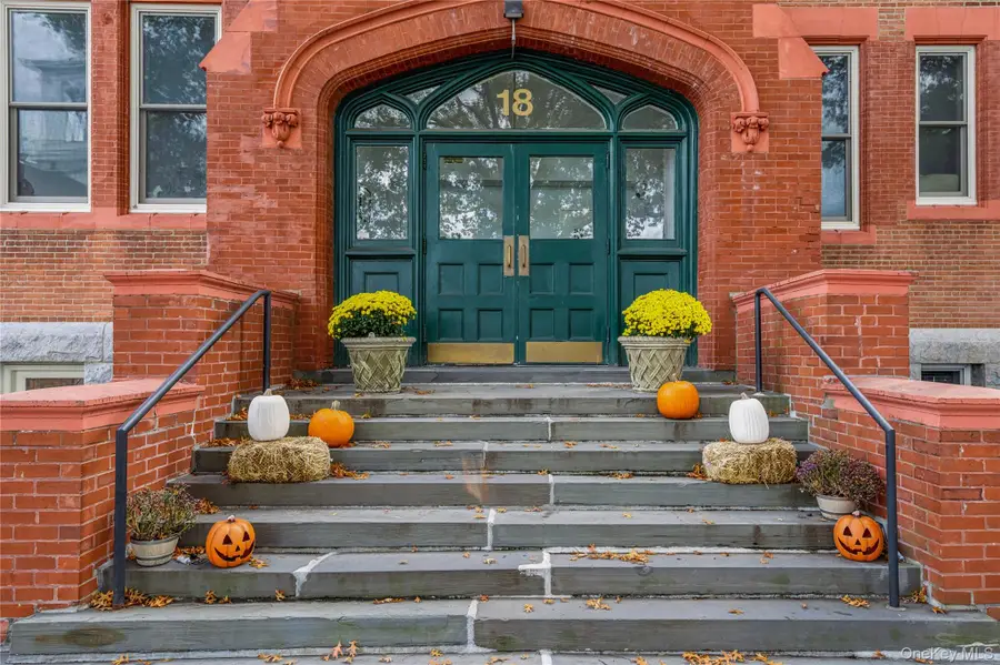 18 N Broadway #411, Tarrytown, NY 10591 - Image #2