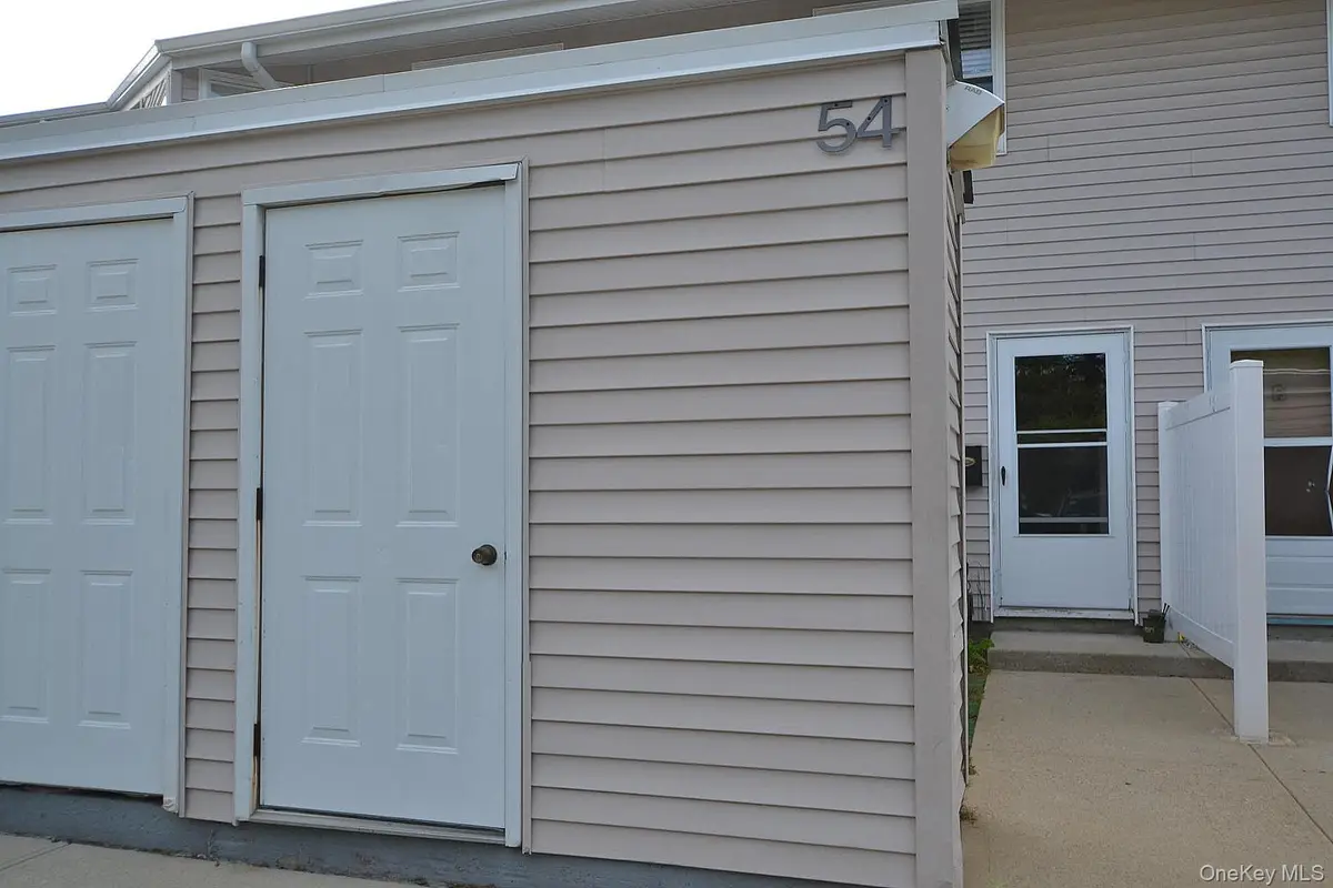 54 Townhouse Road N #54, Huntington Station, NY 11746 - Image #1