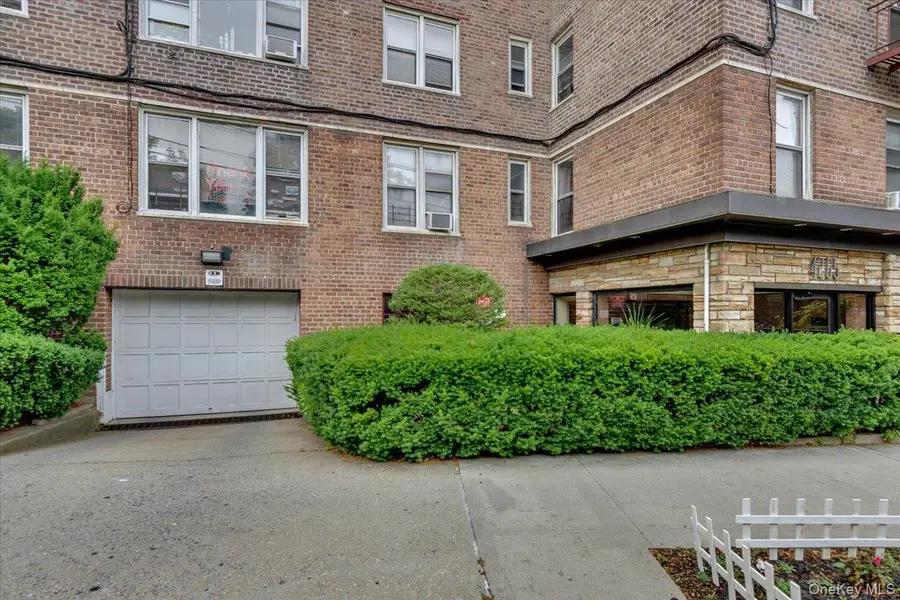 4265 Webster Ave. #5C, Bronx, NY 10470 - Image #2