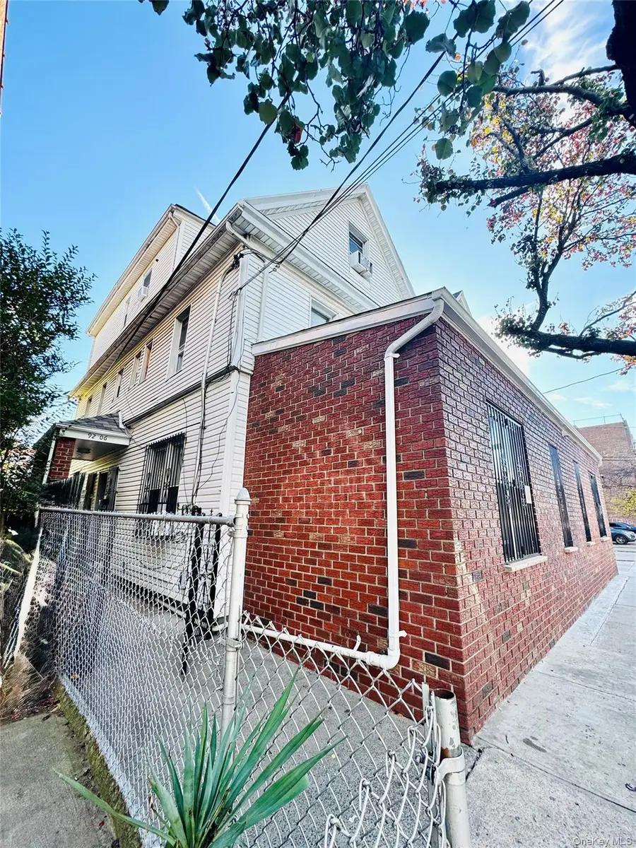 9204 43rd Avenue, Elmhurst, NY 11373 - Image #2