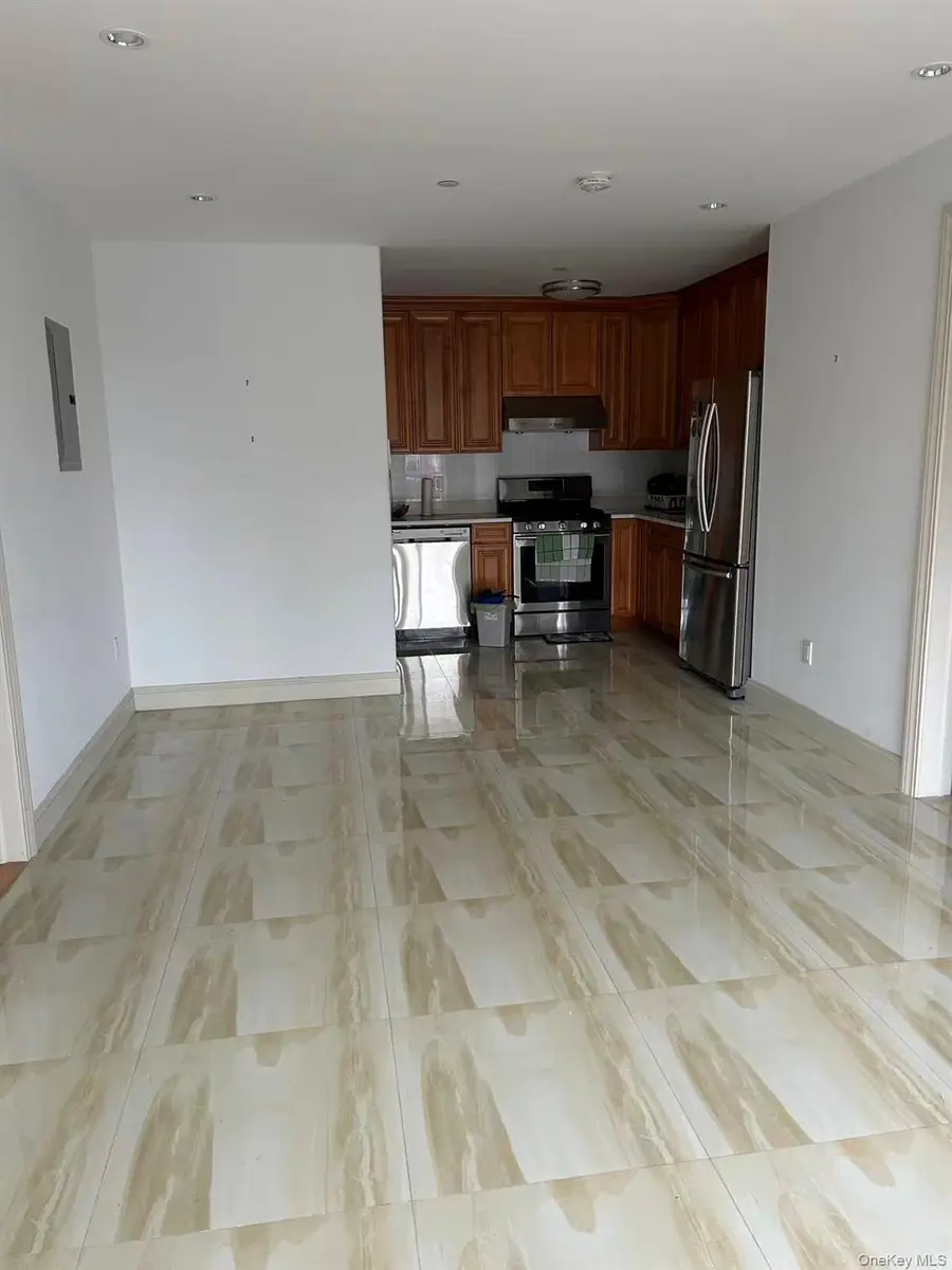 6538 Austin Street #6F, Rego Park, NY 11374 - Image #2