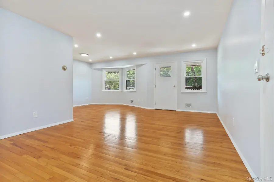 34 Warwick Place #D, Yorktown Heights, NY 10598 - Image #3