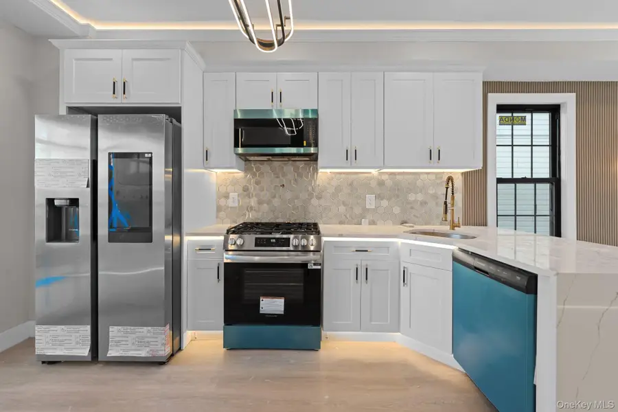 104-11 188th Street, Saint Albans, NY 11412 - Image #2