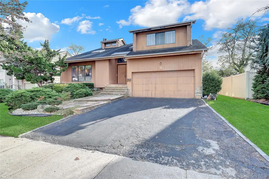 26 Anne Drive, Hicksville, NY 11801 - Image #3