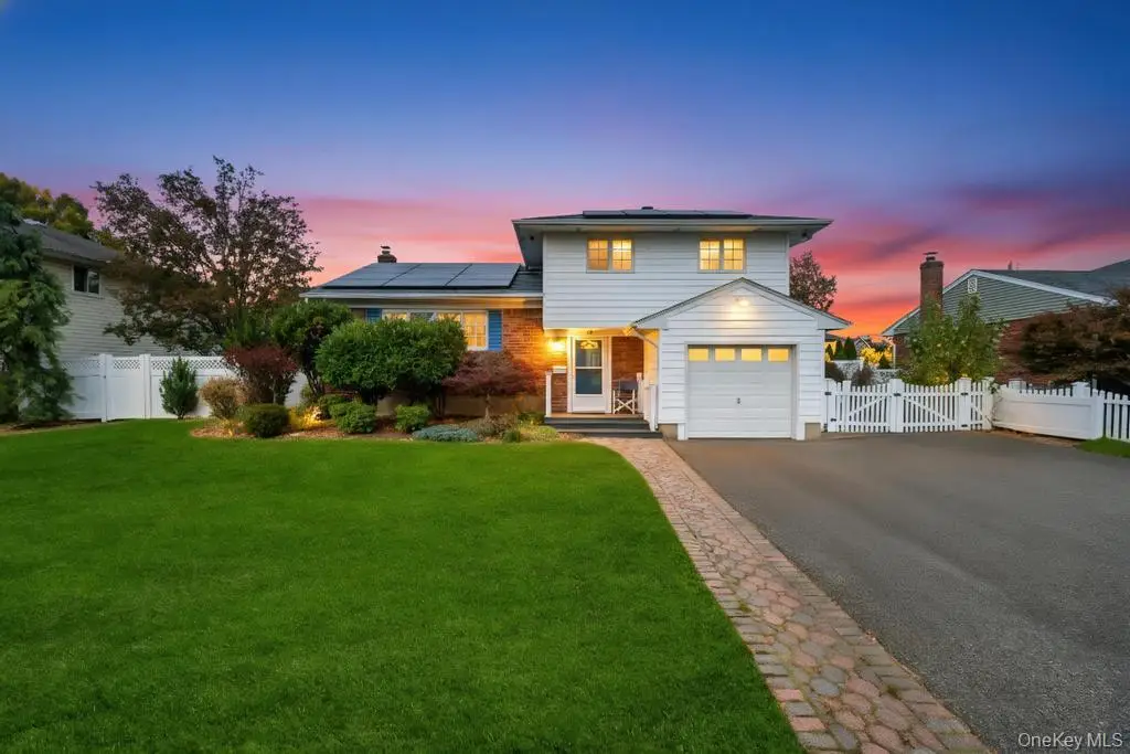 19 Summit Street, Hicksville, NY 11801 - Image #1