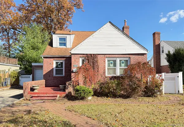 1752 New Hyde Park Road, New Hyde Park, NY 11040