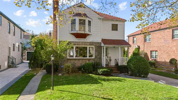 8210 215th Street, Hollis Hills, NY 11427