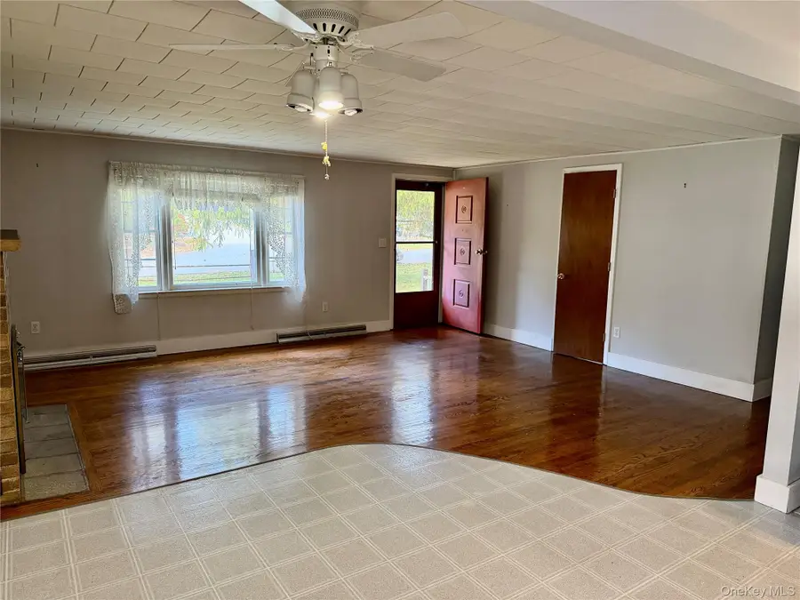 4 Cherry Lane, Poughkeepsie, NY 12601 - Image #3