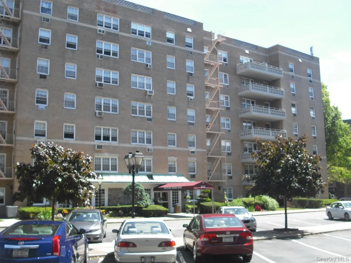 84-39 153 Ave APT 3A 153 Ave Avenue #3A, Howard Beach, NY 11414 - Image #1