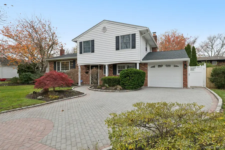 5 Culver Court, Melville, NY 11747 - Image #2