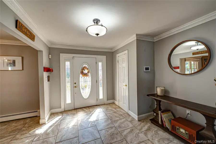 1 Freedom Court, Babylon, NY 11702 - Image #2