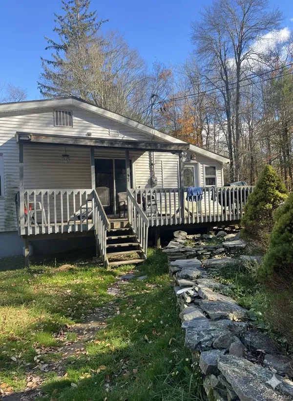 47 Eldridge Street S, Smallwood, NY 12720