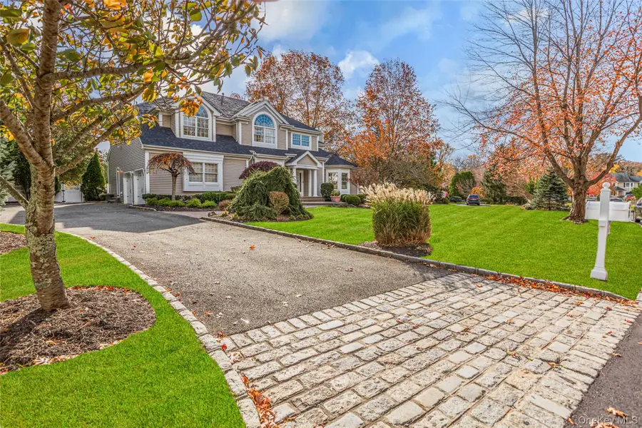 16 Ashley Loop, Northport, NY 11768 - Image #3