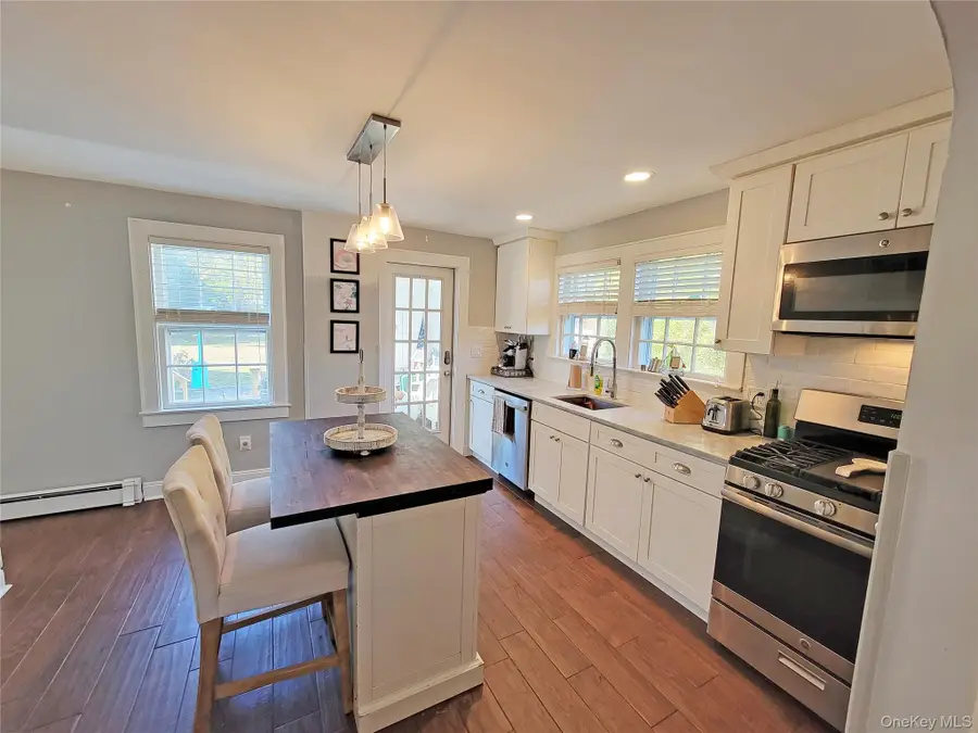 76 Bayport Ave Avenue, Bayport, NY 11705 - Image #3