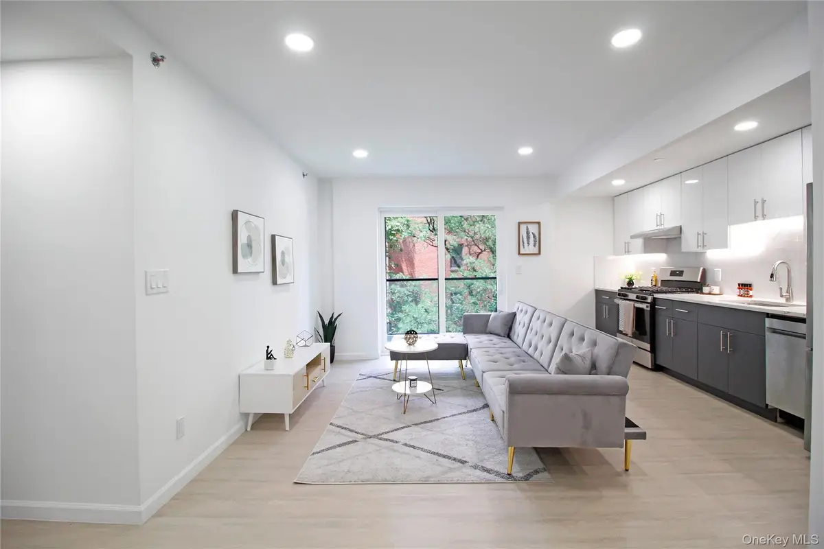 134-50 Blossom Avenue #5K, Flushing, NY 11355 - Image #1