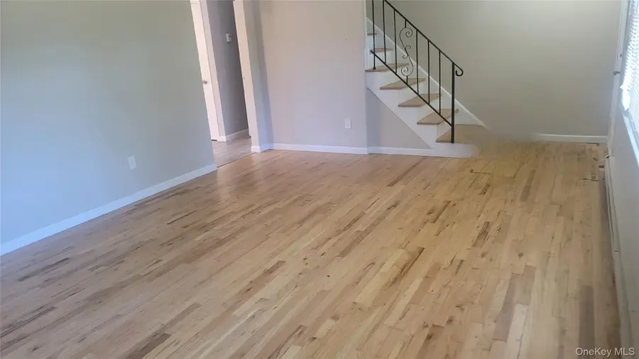 80-82 Laurel Blvd, Ronkonkoma, NY 11779 - Image #3