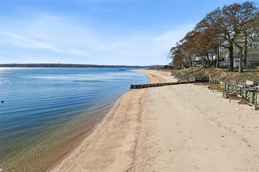 455 West Lane, East Marion, NY 11939 - Image #3