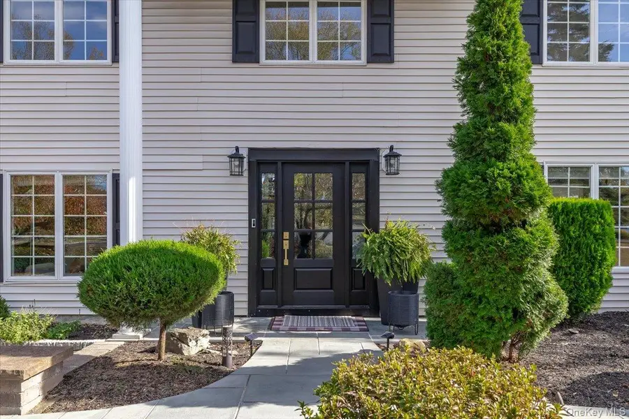 25 Morris Street, Port Jefferson Station, NY 11776 - Image #2