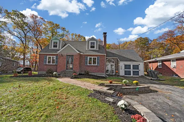 17 Brookside Avenue, Newburgh, NY 12550