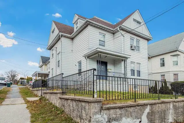 69 Waring Place, Yonkers, NY 10703 - Image #2