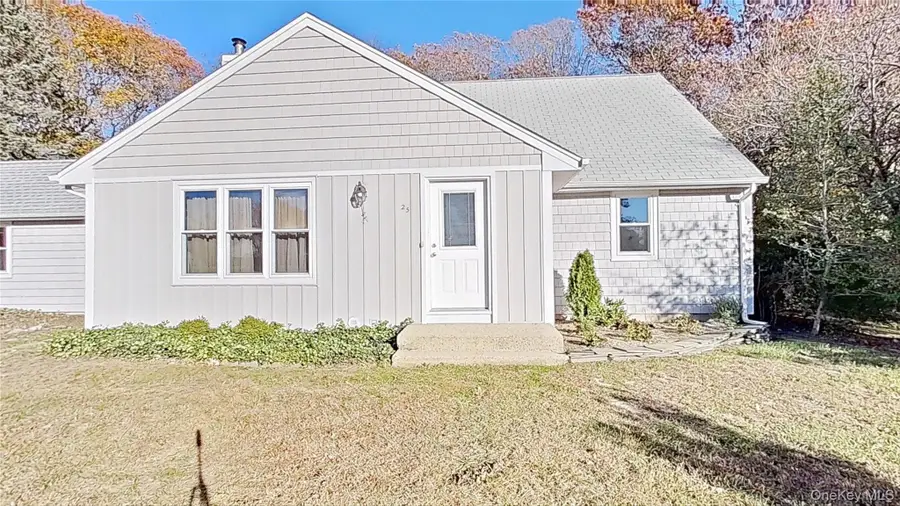 25 Hawthorne Street, Mount Sinai, NY 11766 - Image #3