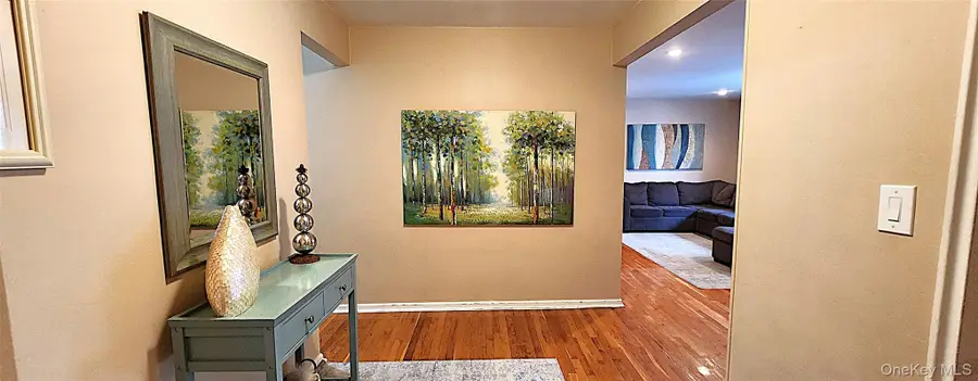 54 Lawrence Drive #D, White Plains, NY 10603 - Image #2