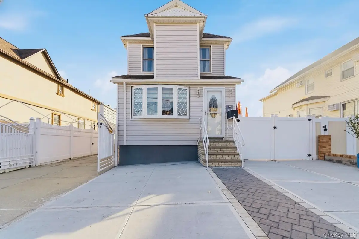 13724 133rd Avenue, Jamaica, NY 11436 - Image #1