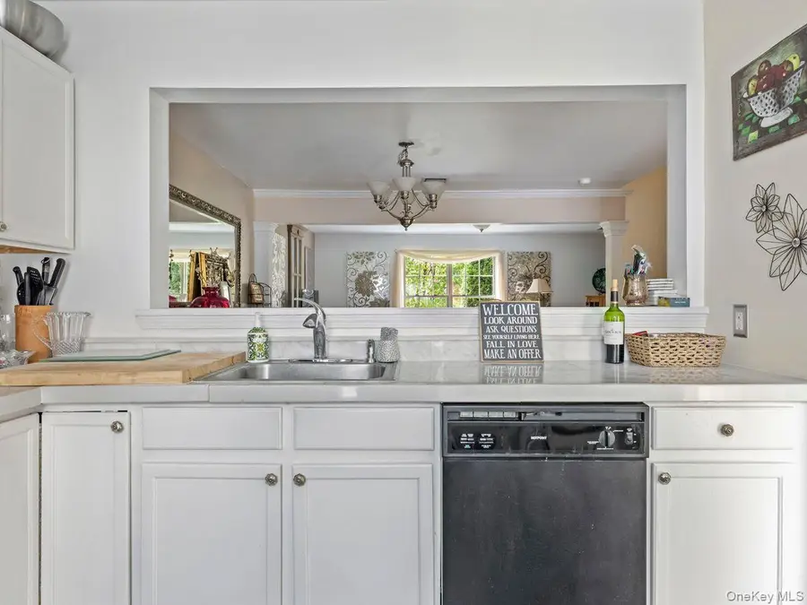 222 Sterling Place, Highland, NY 12528 - Image #3