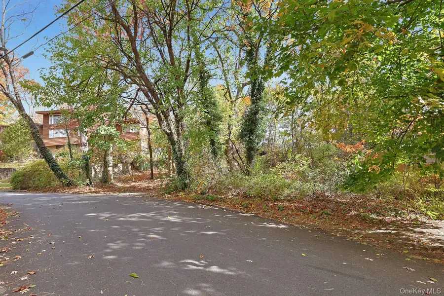 2 Shelburne Road, Yonkers, NY 10710 - Image #2