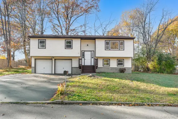 321 Nina Street, New Windsor, NY 12553