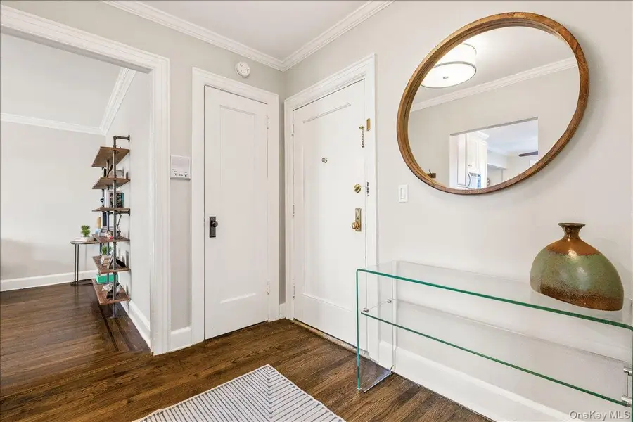 23 Old Mamaroneck Road #1A, White Plains, NY 10605 - Image #2