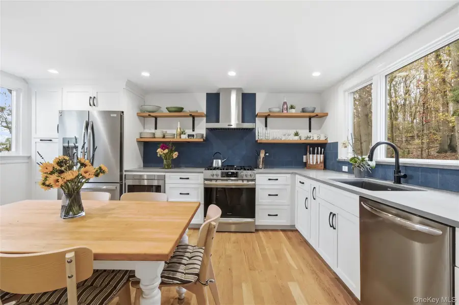 7 School Street, Bayville, NY 11709 - Image #3