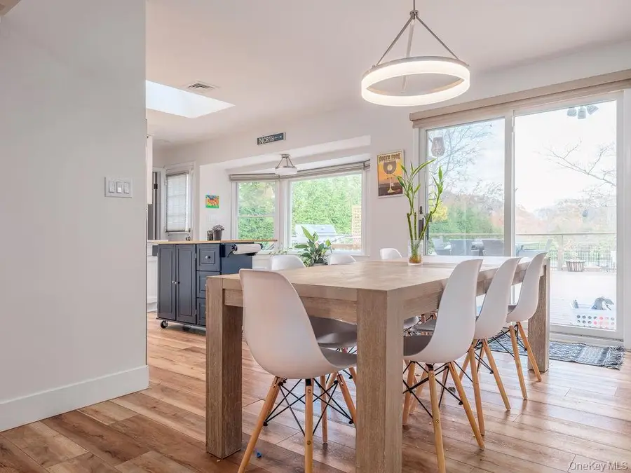 2400 Aldrich Lane, Laurel, NY 11948 - Image #3