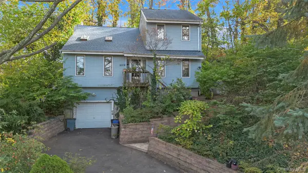 1111A Washington Drive #A, Centerport, NY 11721