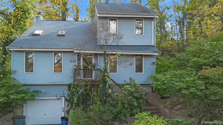 1111A Washington Drive #A, Centerport, NY 11721 - Image #2