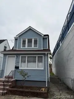 116-45 195 Street, Saint Albans, NY 11412