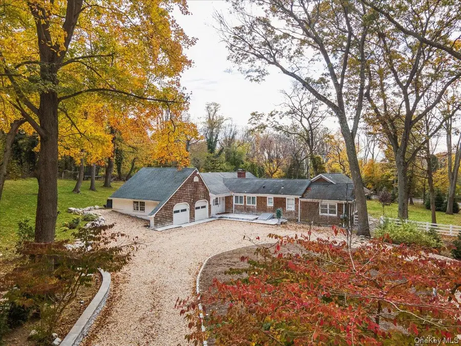 117 Locust Lane, Northport, NY 11768 - Image #2