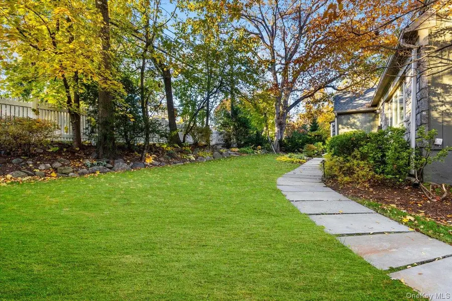 196 Old Army Road, Scarsdale, NY 10583 - Image #2