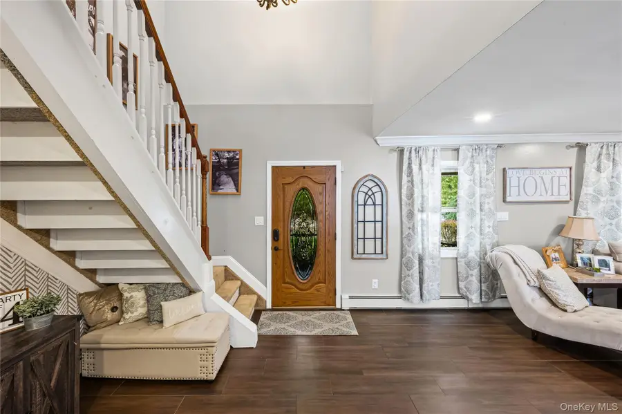 37 Lakeside Avenue, Lake Grove, NY 11755 - Image #3