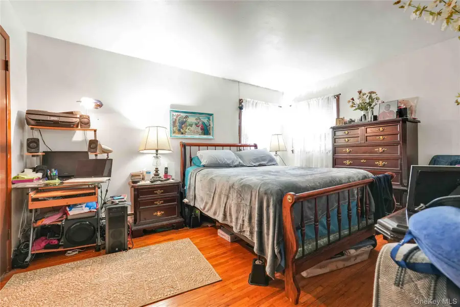 12815 133rd Avenue, South Ozone Park, NY 11420 - Image #3