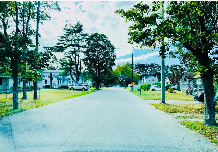 36 Ralph Street, Brentwood, NY 11717 - Image #3