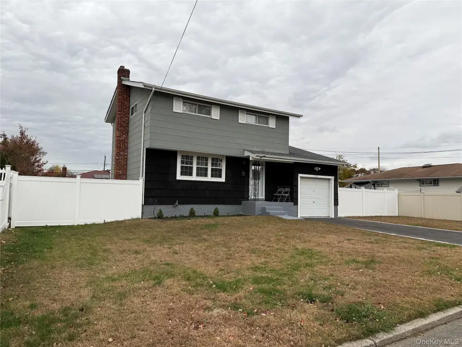 177 Sherman Street, Brentwood, NY 11717 - Image #2