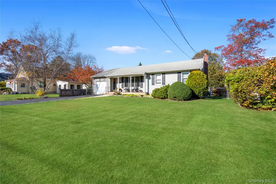 25 Washington Street, East Islip, NY 11730 - Image #2