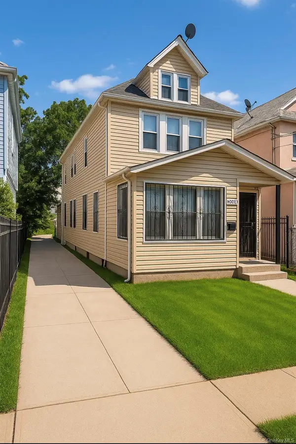 Address Withheld By Seller, Richmond Hill S., NY 11419