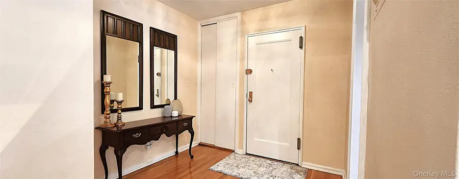 54 Lawrence Drive #A, White Plains, NY 10603 - Image #2